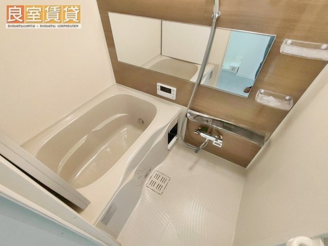 バス・シャワールーム　同仕様の写真です