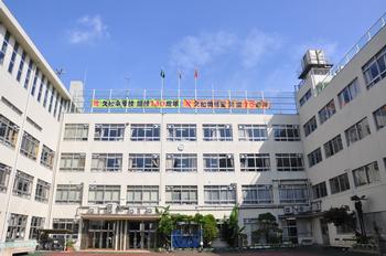 小学校　中央区立 久松小学校（小学校）まで471m