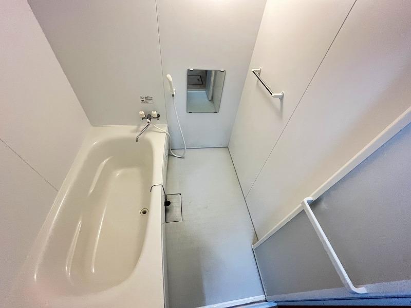 バス・シャワールーム　浴室