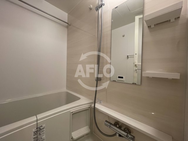 バス・シャワールーム　リビオメゾン新大阪　浴室