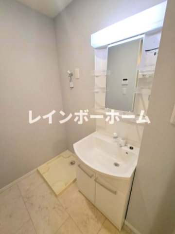 洗面設備　脱衣スペースもあります