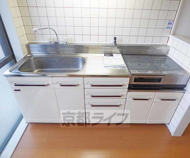 キッチン　キッチンです。