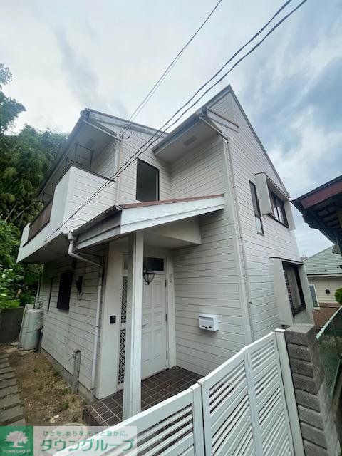 建物外観　車通りのないファミリーにも安心な立地！