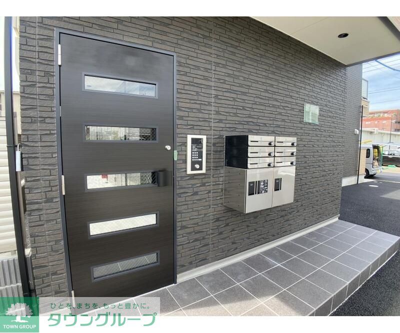 エントランス　エントランス