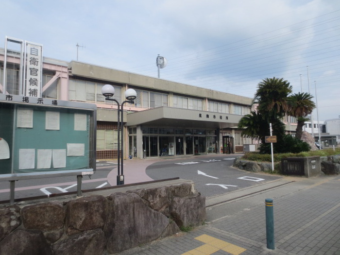 役所　泉南市役所（役所）まで1800m