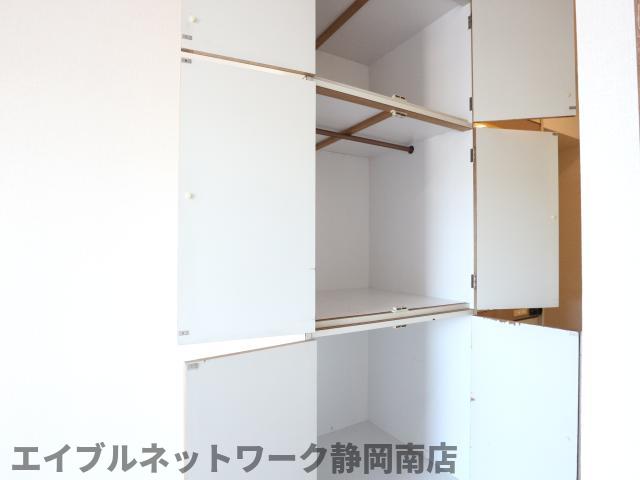 収納　便利な収納スペースです