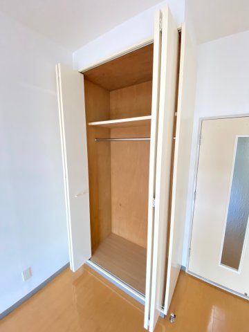 収納　※反転タイプ