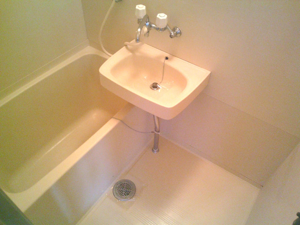 バス・シャワールーム　バスルーム