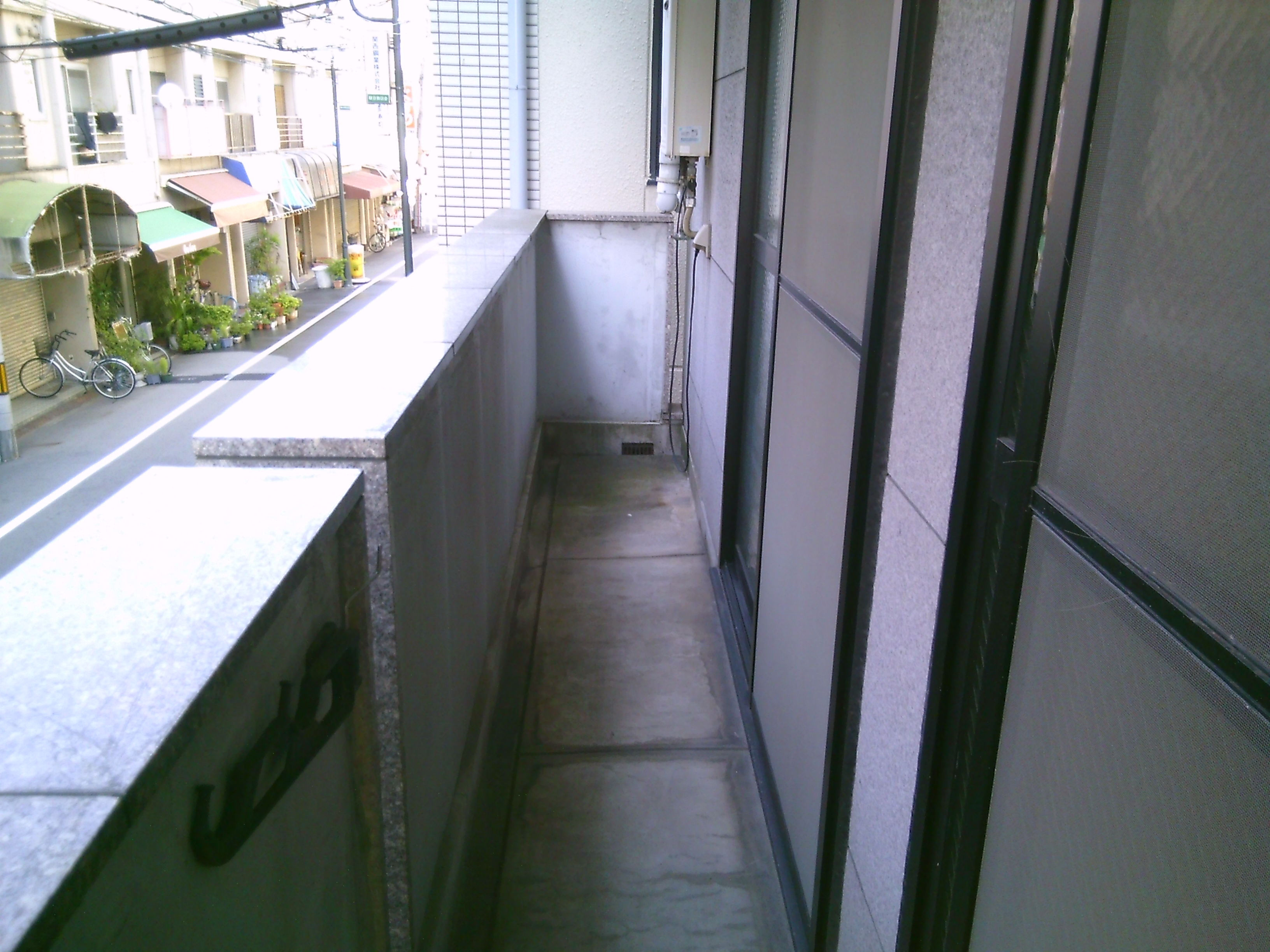 バルコニー　バルコニー