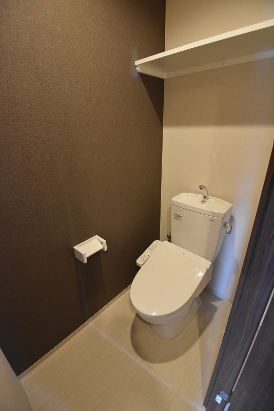 トイレ　ウォシュレット完備