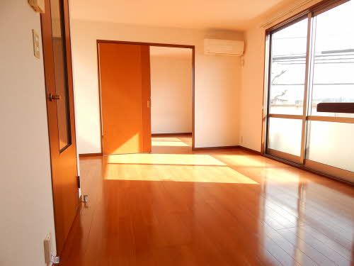 居室・リビング　リビング