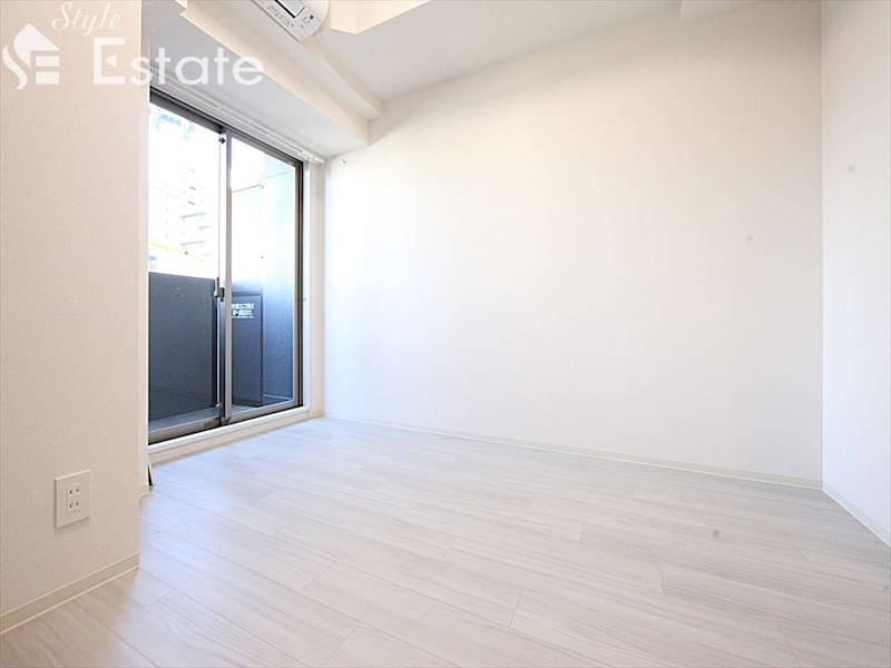 居室・リビング　内装