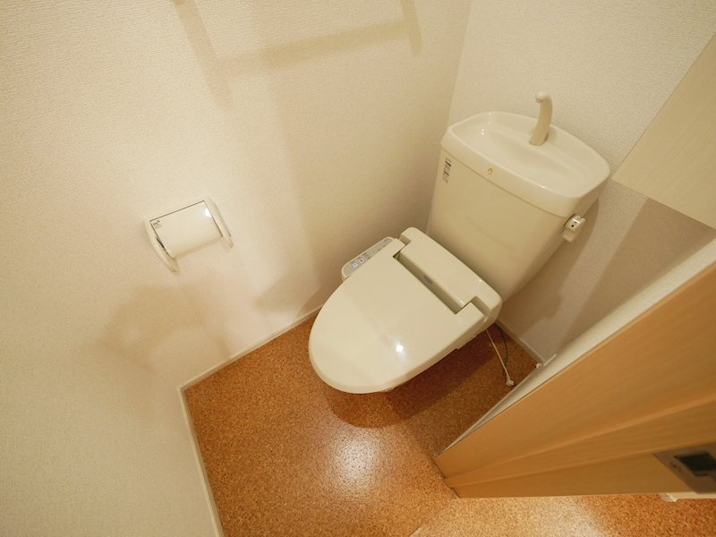 トイレ　ウォシュレット