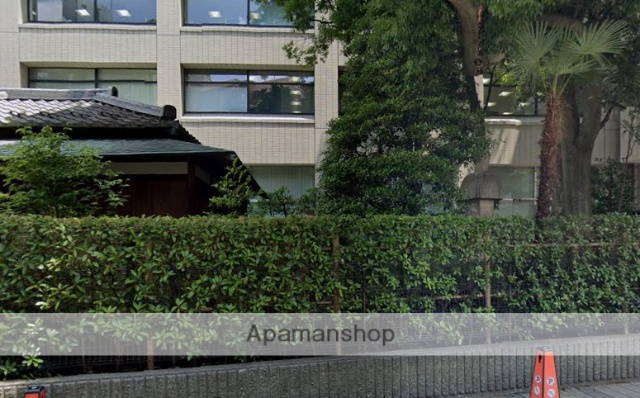 コンビニ　セブンイレブン（コンビニ）まで1828m