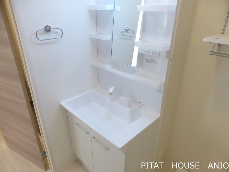 洗面設備　参考写真