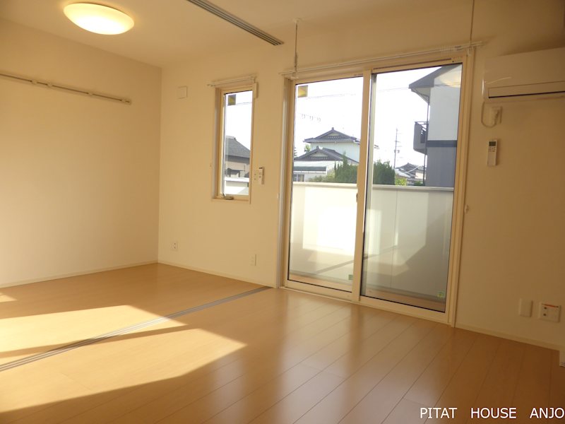 居室・リビング　参考写真