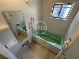 バス・シャワールーム　カーサ松崎町　浴室