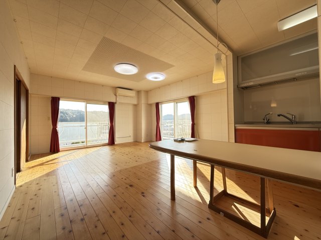 居室・リビング　おしゃれなリビングです