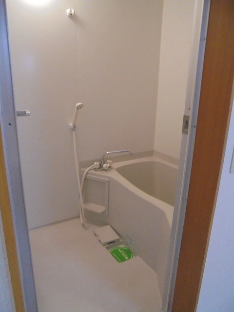 バス・シャワールーム　写真は203号室です（参考）