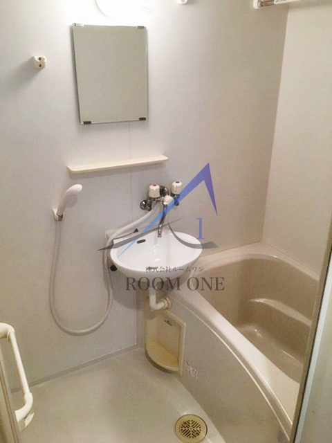 バス・シャワールーム　お風呂です。