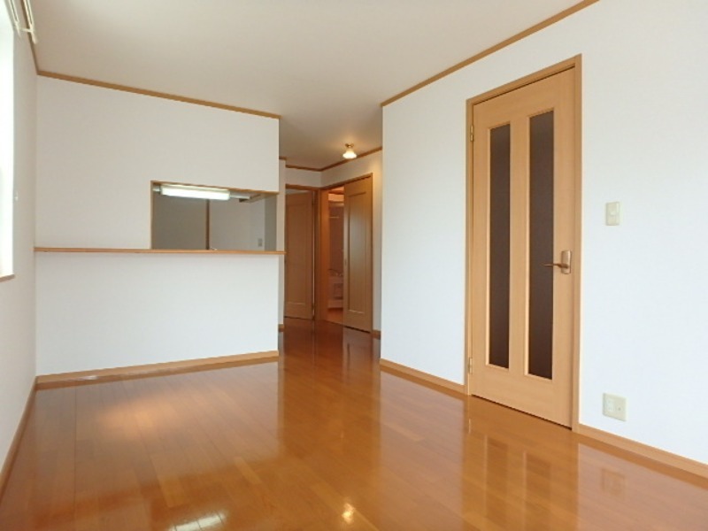 居室・リビング　図面と現状に相違がある場合には現状を優先