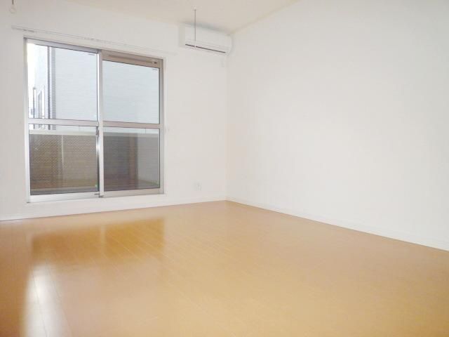 居室・リビング　★キレイな居室★