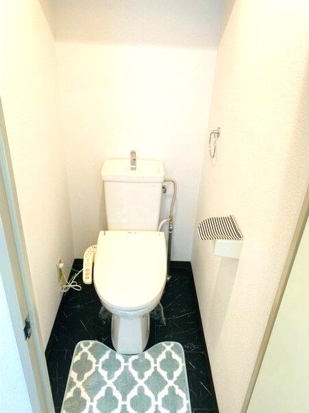 トイレ　清潔感のあるトイレ