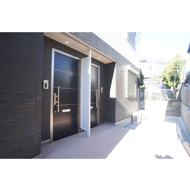 エントランス　玄関側すっきり♪