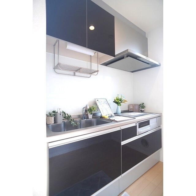 キッチン　３口のＩＨキッチン