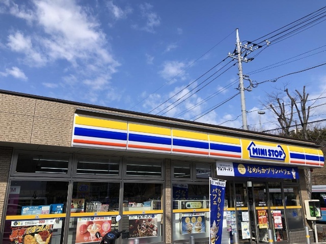 コンビニ　ミニストップ能見台６丁目店（コンビニ）まで540m