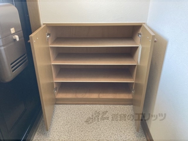 収納　下駄箱