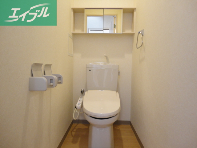 トイレ　シャワー付トイレ