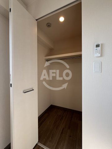 収納　パグーロ東三国　ウォークインクローゼット