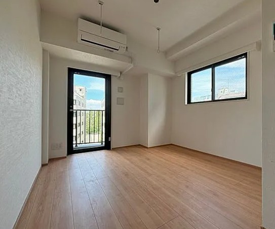 居室・リビング　おしゃれな居間です