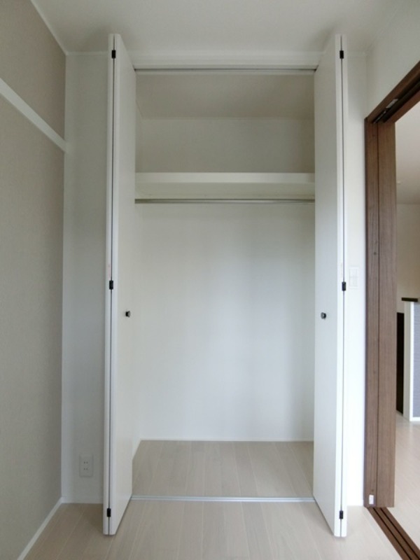 収納　図面と現状に相違がある場合には現状を優先