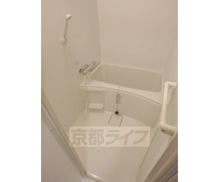 バス・シャワールーム　浴室です。