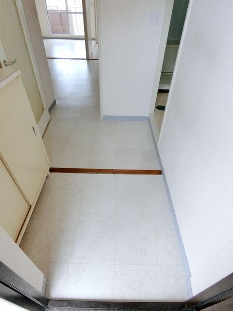 玄関　室内・室内設備
