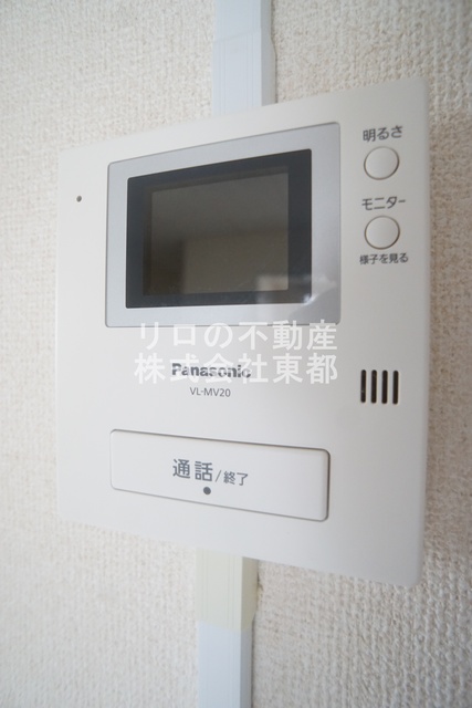 セキュリティ　ＴＶモニター付インターホンがあるので訪問者が一目でわかります