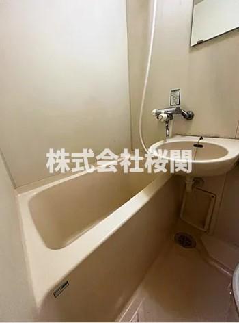 バス・シャワールーム　※他号室参考写真