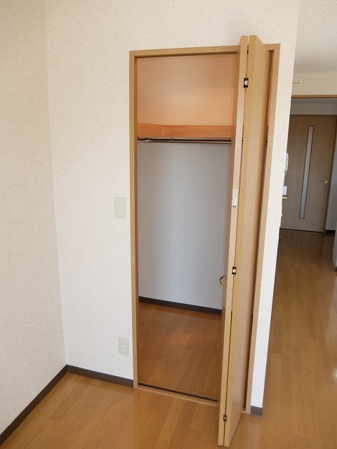 収納　ウォークインクローゼット！