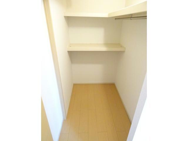 収納　ウォークインクローゼット