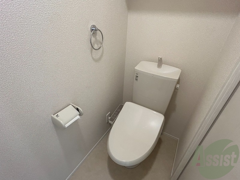 トイレ　トイレは清潔感があり安心して使用できそうです。