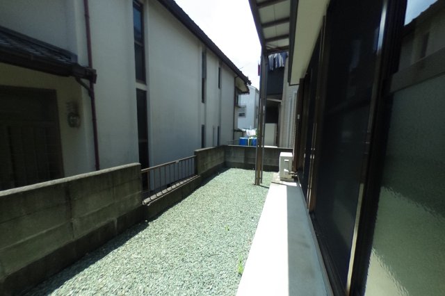 庭　2020年5月撮影※現況を優先します