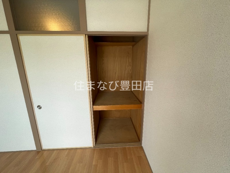 収納　同型別部屋写真
