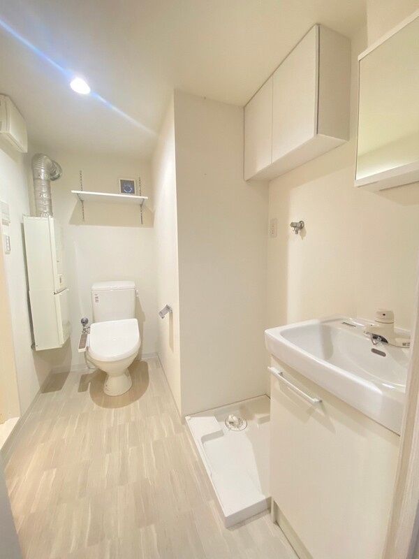 収納　AZEST　R　SHIMOITABASHI　板橋区熊野町