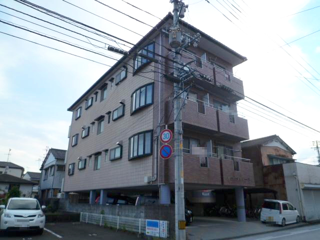 建物外観　2013年10月撮影