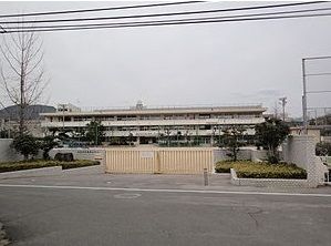 小学校　長束小学校（小学校）まで300m
