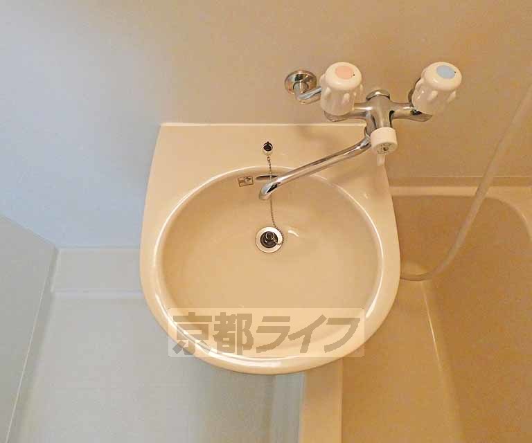 洗面設備　洗面器です。