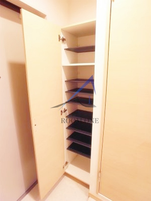 玄関　玄関です。