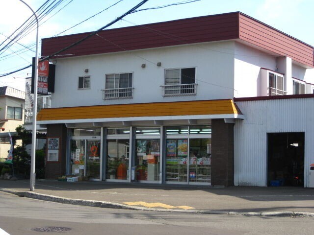 コンビニ　セイコーマート厚別南4丁目店（コンビニ）まで108m